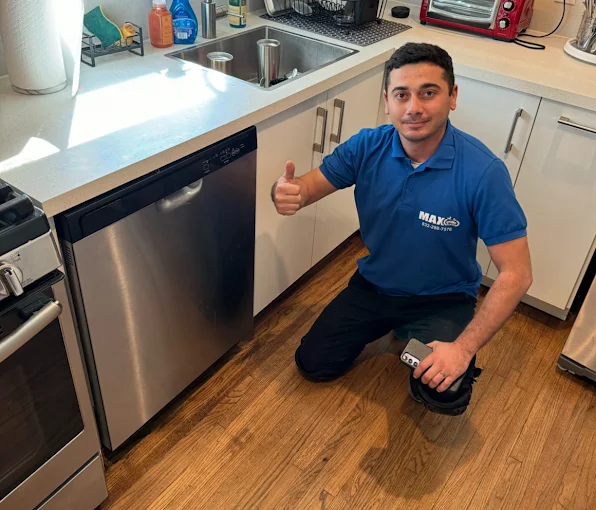 Appliance repair by Max Appliance technician - photo 7