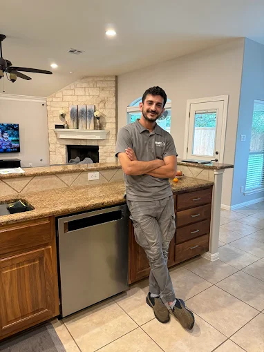 Appliance repair by Max Appliance technician - photo 3