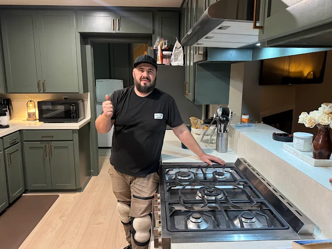 Appliance repair by Max Appliance technician - photo 5